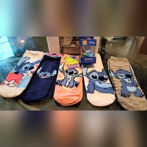 New 5 pairs of Disney Stitch Socks sz 4-10 adults and New Pocket Pop Keychain